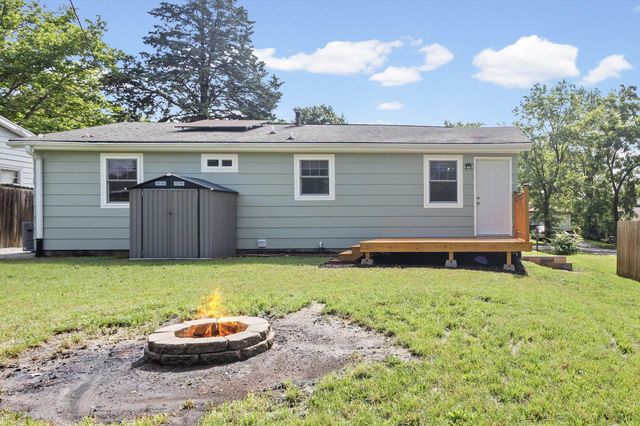 1911 FAIR LN, Columbia, MO 65202
