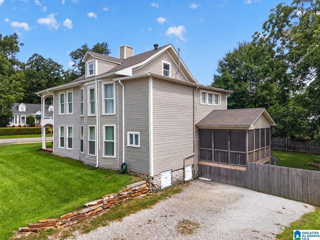 2000 3RD AVENUE N, Pell City, AL 35125