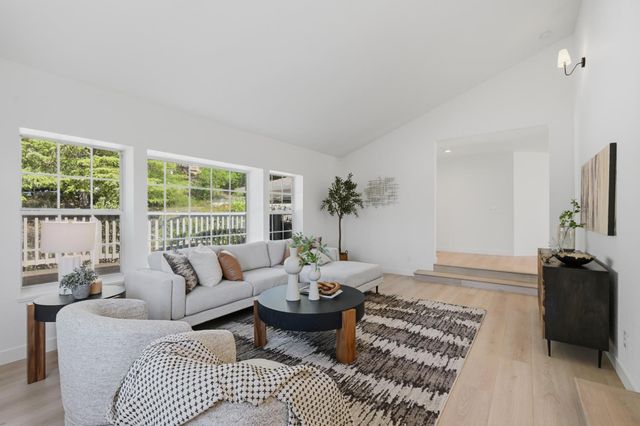 3020 Oakwood Rd, Cameron Park, CA 95682