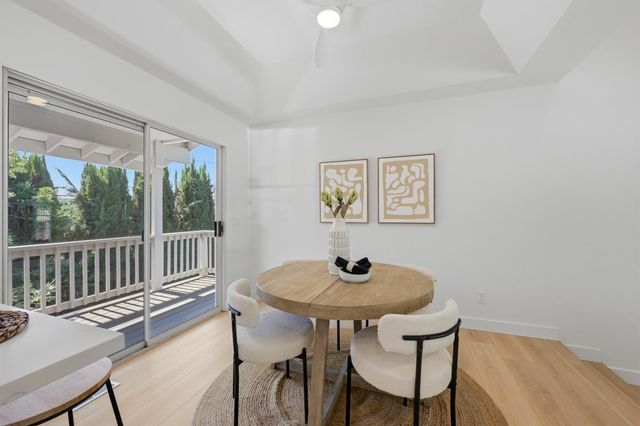 3020 Oakwood Rd, Cameron Park, CA 95682