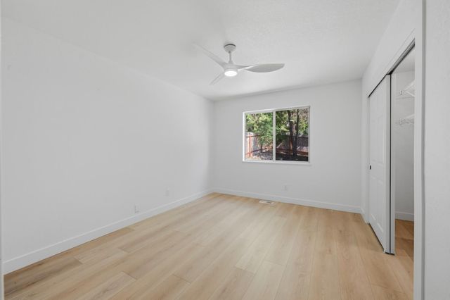 3020 Oakwood Rd, Cameron Park, CA 95682