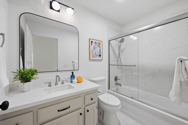 3020 Oakwood Rd, Cameron Park, CA 95682