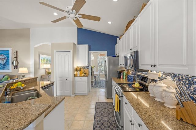 805 DERBYSHIRE DRIVE, Venice, FL 34285