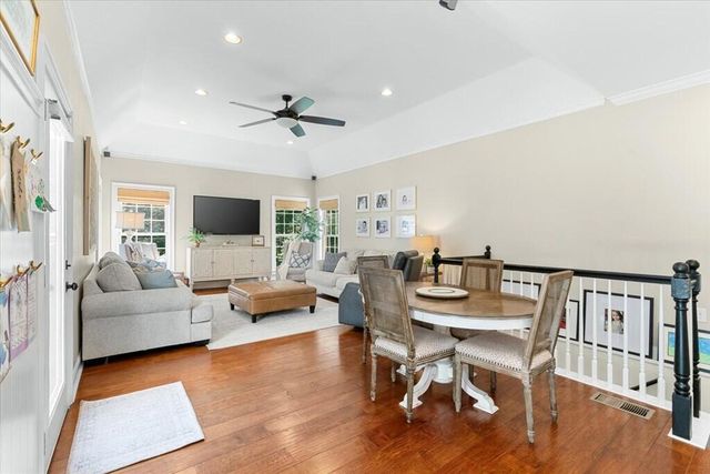 179 E Gateway Drive, Rocky Face, GA 30740