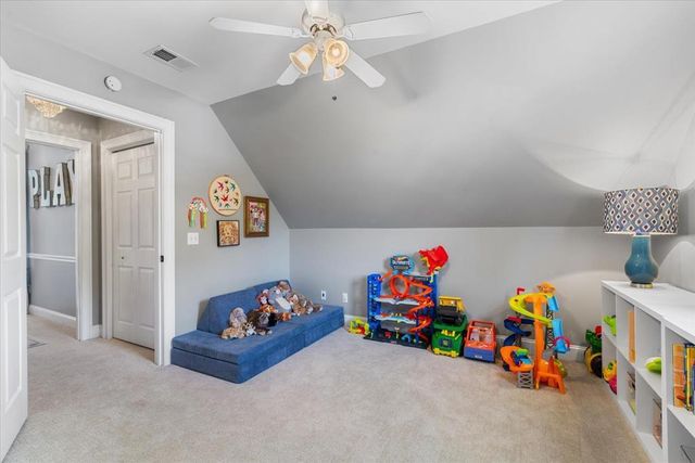 179 E Gateway Drive, Rocky Face, GA 30740