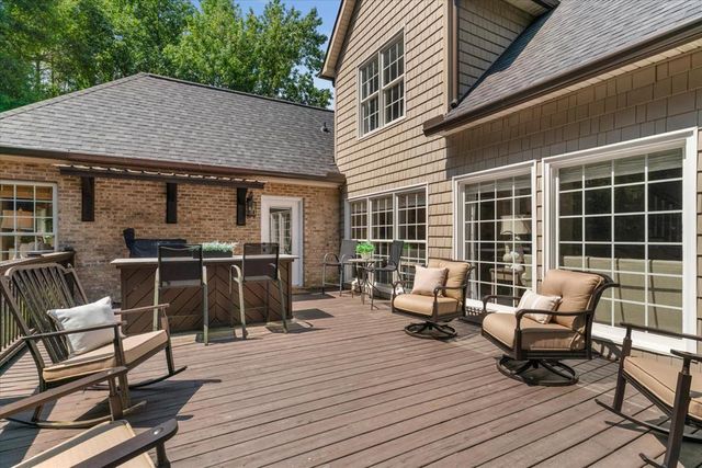 179 E Gateway Drive, Rocky Face, GA 30740