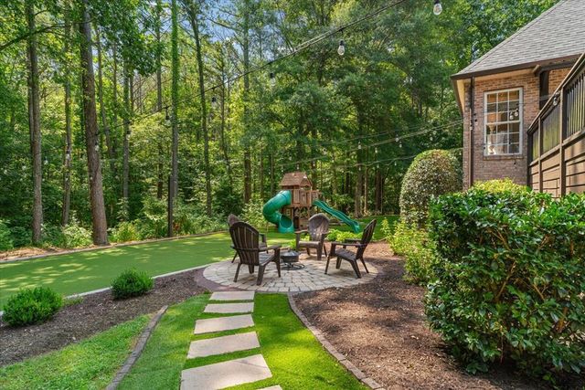 179 E Gateway Drive, Rocky Face, GA 30740