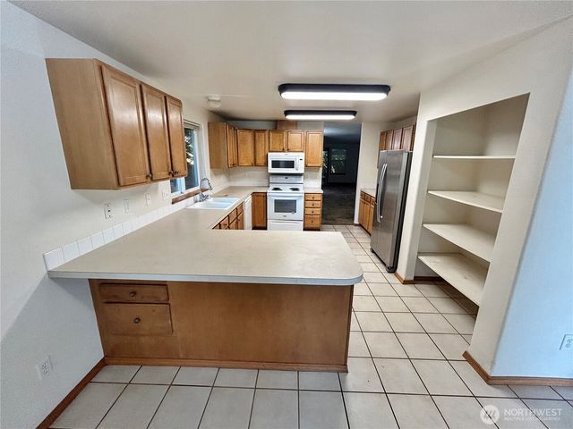7030 46th Lane SE, Olympia, WA 98503