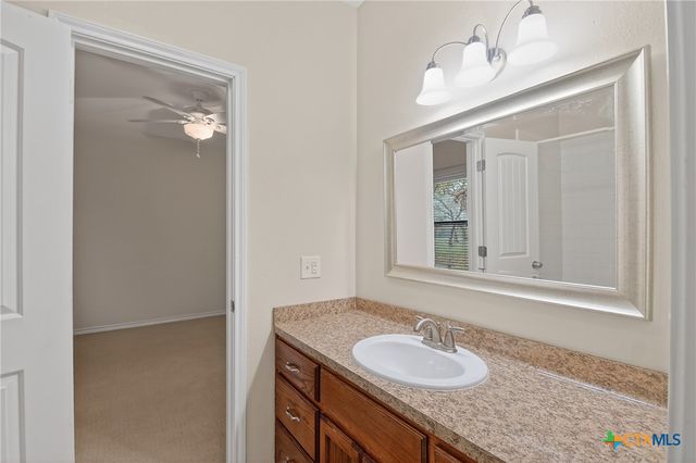 242 Wheeler Lane, Goliad, TX 77963