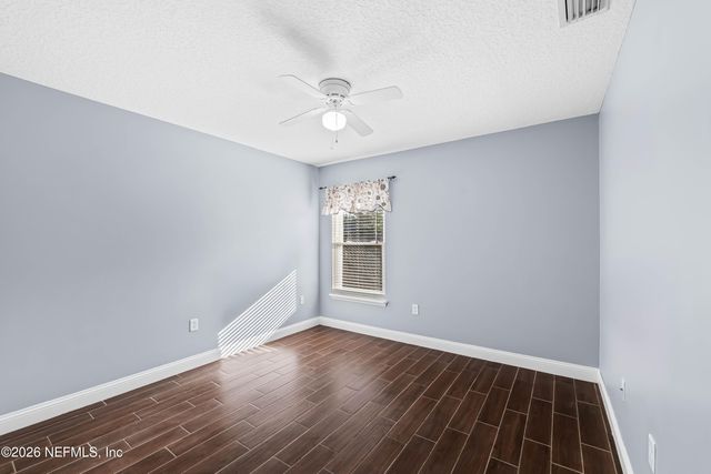 637 MARLA CREEK Court, Jacksonville, FL 32220