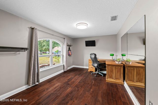 637 MARLA CREEK Court, Jacksonville, FL 32220