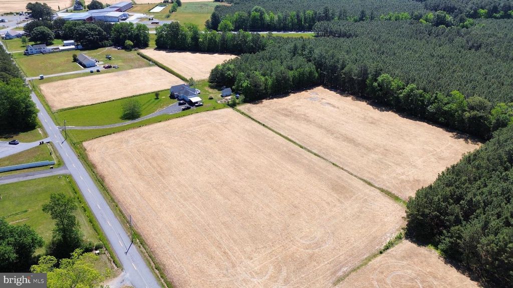 Image 5 of property listing at 0 CHARLES CANNON RD, Westover, MD 21871