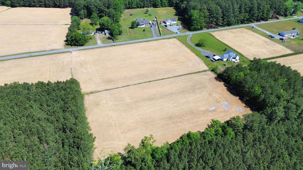Image 6 of property listing at 0 CHARLES CANNON RD, Westover, MD 21871