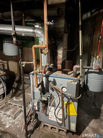 300 Vine Street, Hartford, CT 06112