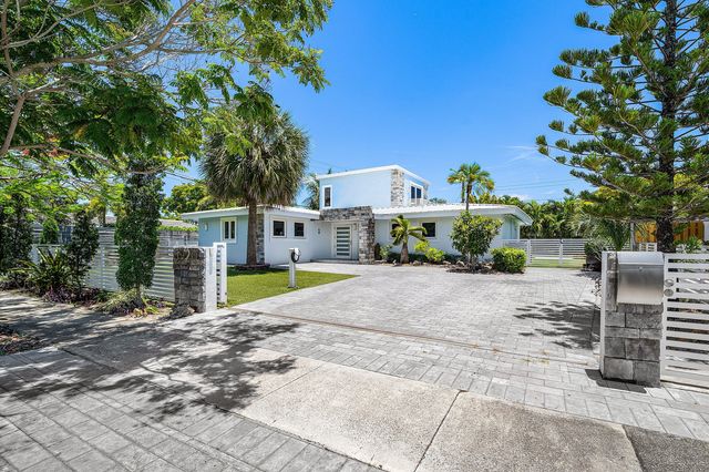 5920 NE 21st Road, Fort Lauderdale, FL 33308