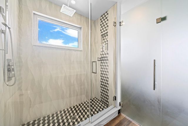 5920 NE 21st Road, Fort Lauderdale, FL 33308