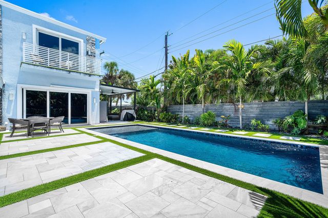 5920 NE 21st Road, Fort Lauderdale, FL 33308