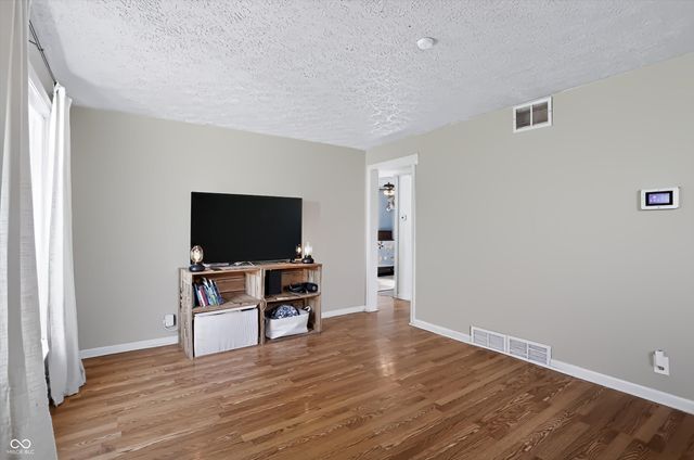 2025 E Dudley Avenue, Indianapolis, IN 46227