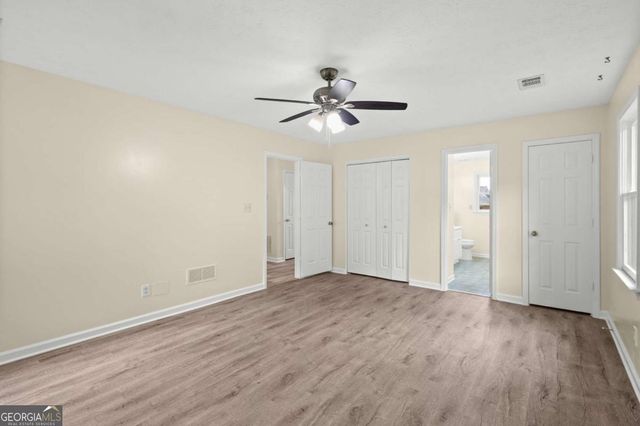 1891 Riverchase Circle NE, Conyers, GA 30013