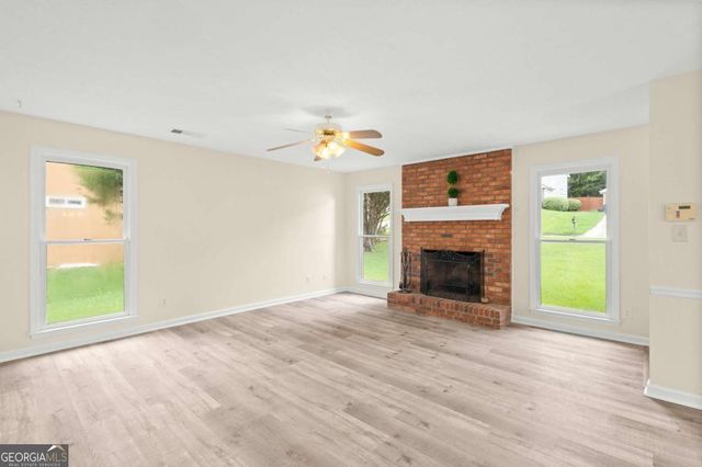 1891 Riverchase Circle NE, Conyers, GA 30013