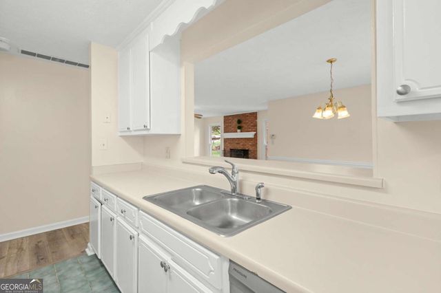 1891 Riverchase Circle NE, Conyers, GA 30013