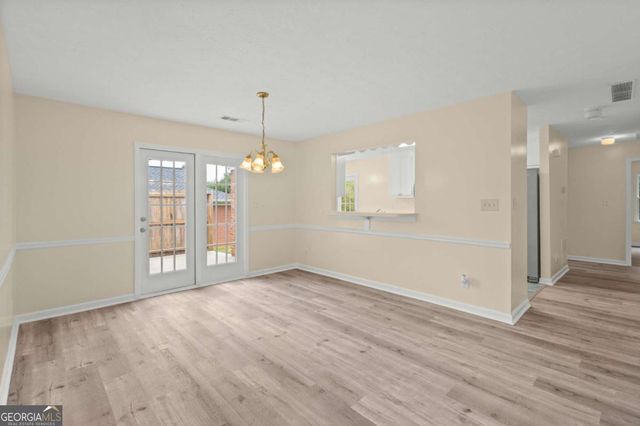 1891 Riverchase Circle NE, Conyers, GA 30013