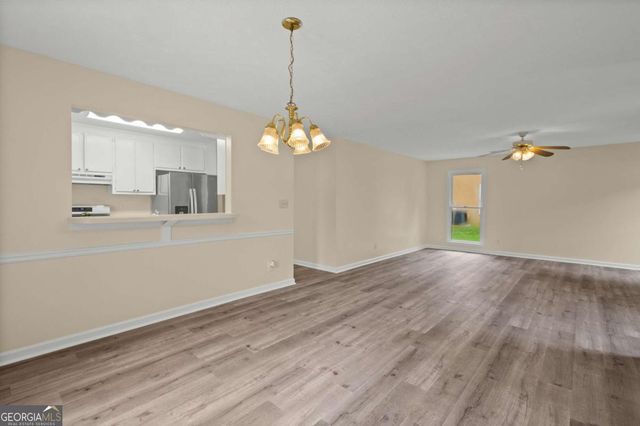 1891 Riverchase Circle NE, Conyers, GA 30013