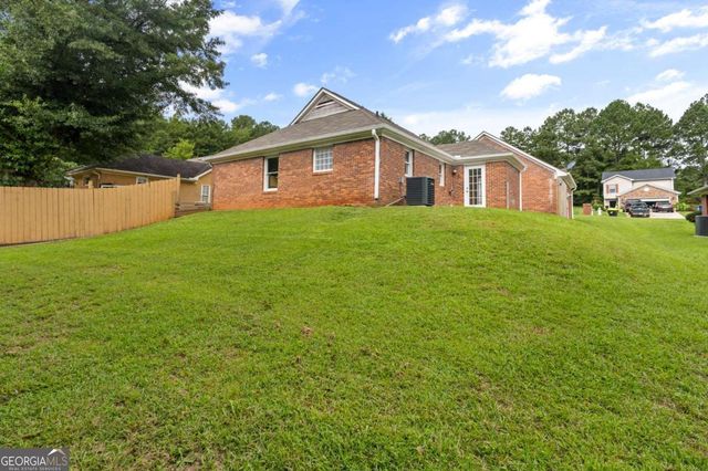 1891 Riverchase Circle NE, Conyers, GA 30013