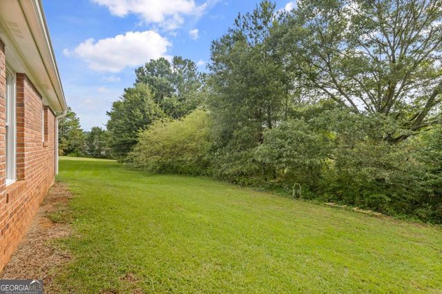 1891 Riverchase Circle NE, Conyers, GA 30013