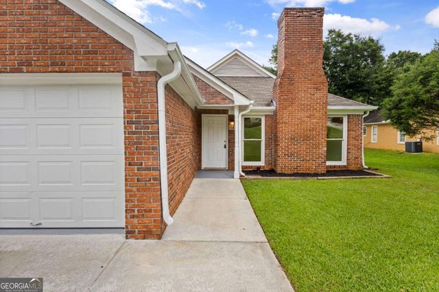 1891 Riverchase Circle NE, Conyers, GA 30013