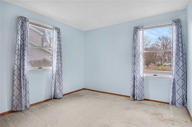 37 Abbottsford Drive, Gates, NY 14606