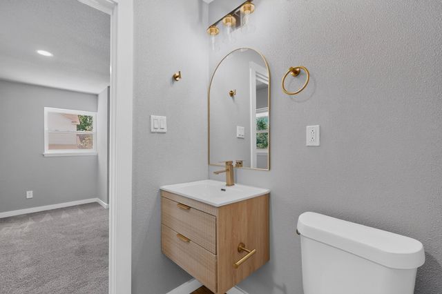 1125 Woodcrest Drive, Garland, TX 75040