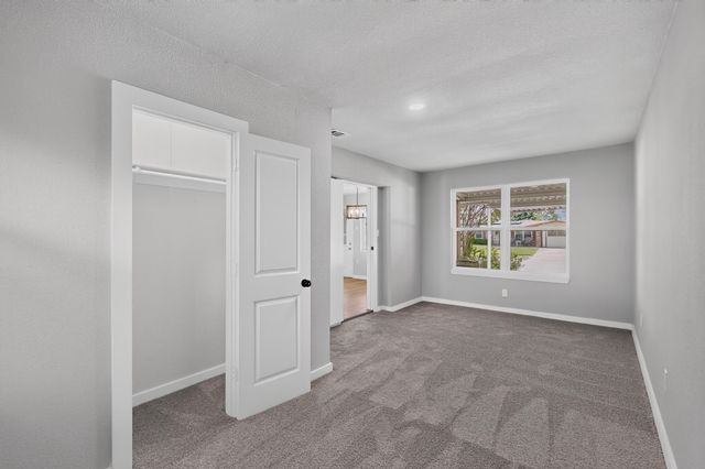 1125 Woodcrest Drive, Garland, TX 75040