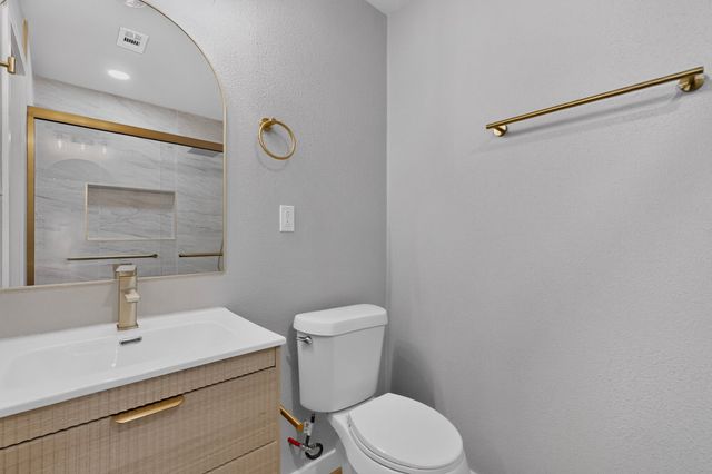 1125 Woodcrest Drive, Garland, TX 75040