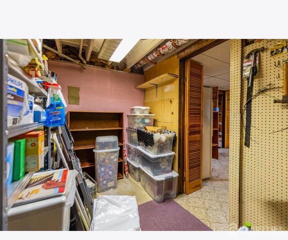 21 Frazee Avenue, Sayreville, NJ 08879