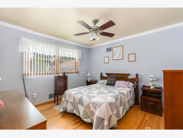21 Frazee Avenue, Sayreville, NJ 08879