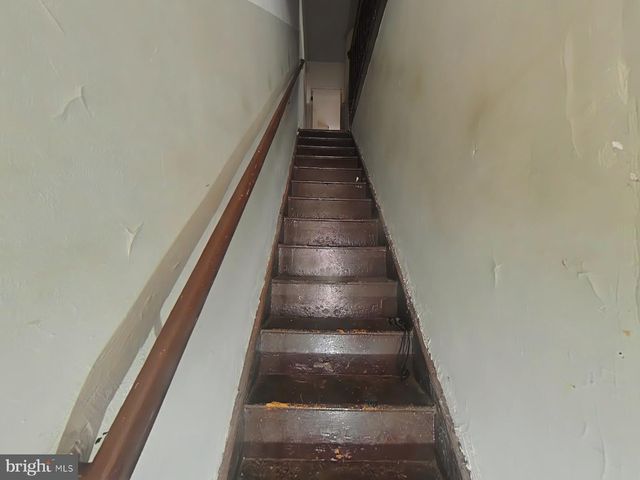 1708 N LAMBERT ST, Philadelphia, PA 19121