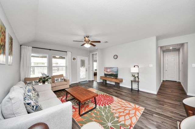 1965 Matilda Gardens Lane, Pearland, TX 77089