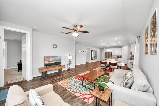 1965 Matilda Gardens Lane, Pearland, TX 77089