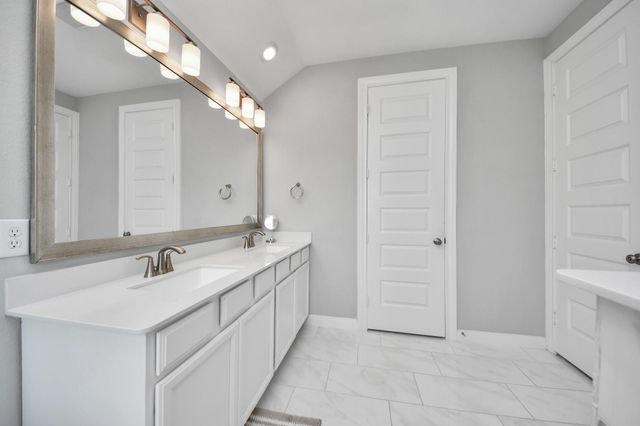 1965 Matilda Gardens Lane, Pearland, TX 77089