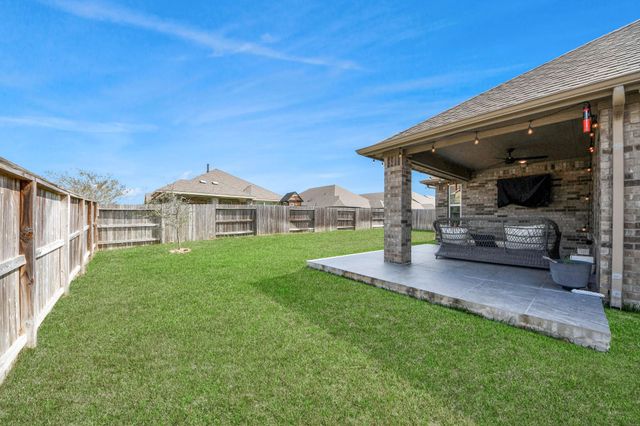 1965 Matilda Gardens Lane, Pearland, TX 77089