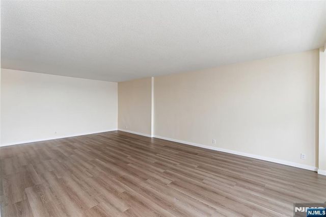 301 Beech Street 5F, Hackensack, NJ 07601