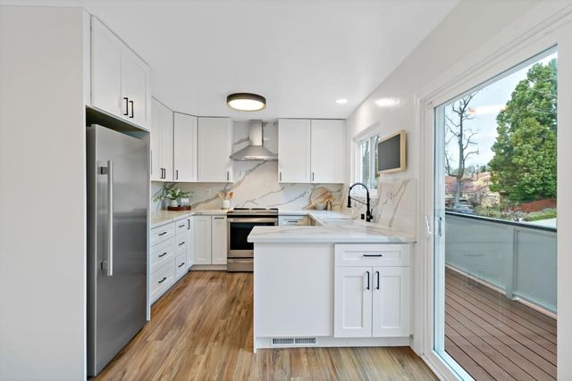 530 Leahy Street, Redwood City, CA 94061