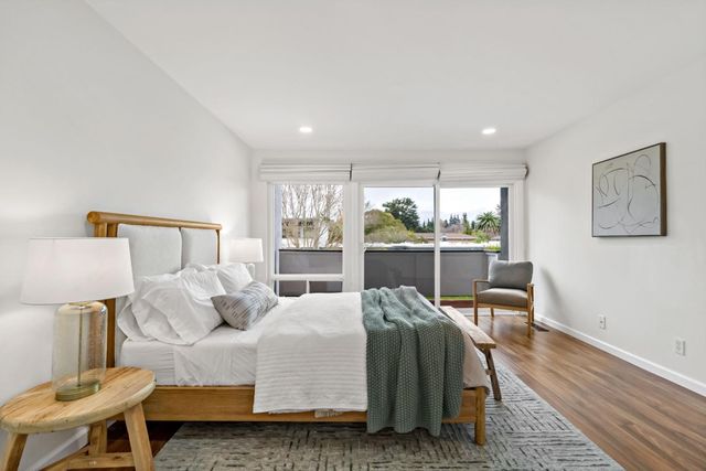 530 Leahy Street, Redwood City, CA 94061