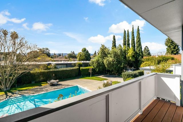 530 Leahy Street, Redwood City, CA 94061