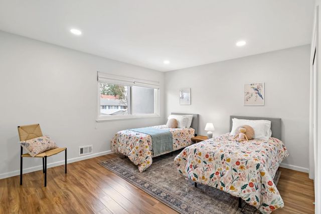 530 Leahy Street, Redwood City, CA 94061