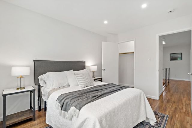 530 Leahy Street, Redwood City, CA 94061