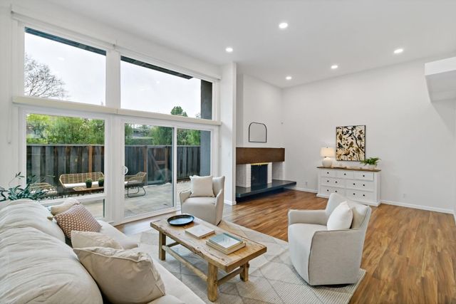 530 Leahy Street, Redwood City, CA 94061