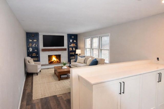 6702 Inner Drive, Madison, WI 53705