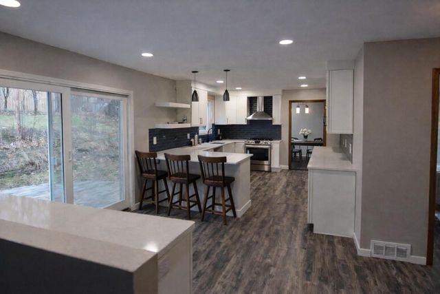 6702 Inner Drive, Madison, WI 53705